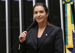 Roberta Roma passa por novo cateterismo após sentir dor no peito; exames descartam outro infarto